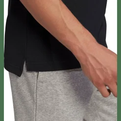 AEROREADY Essentials Piqué Small Logo Poloshirt Herren Poloshirt
