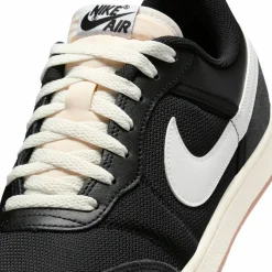 Air Jordan Skyline Low Herren Basketballschuhe