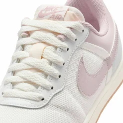 Air Jordan Skyline Low Damen Basketballschuhe