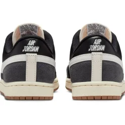 Air Jordan Skyline Low Damen Basketballschuhe