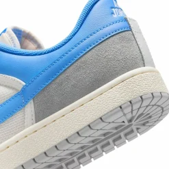 Air Jordan Skyline Low Herren Basketballschuhe