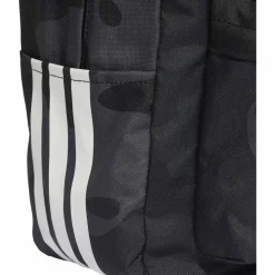 ’ Camo Kinder Daybag
