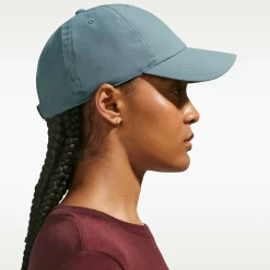 Dri-Fit Unstructured Metal Swoosh Unisex Cap