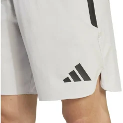 Tiro Travel Woven Herren Shorts